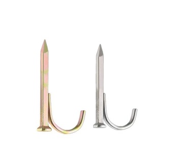 PIpe hook nail
