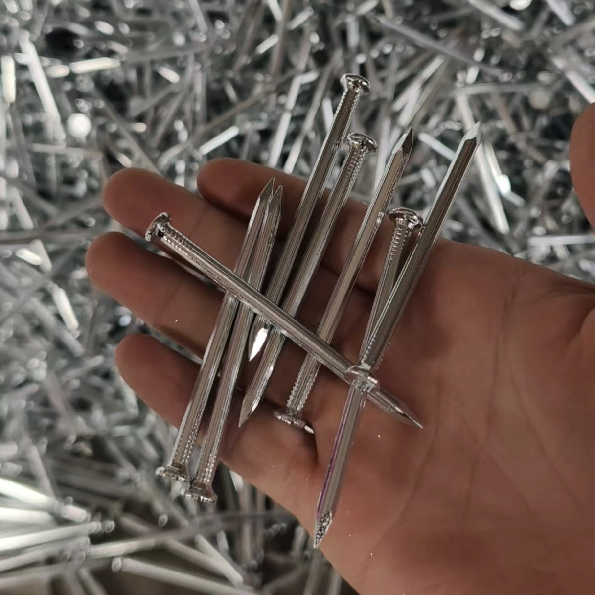 Concrete Nails – Grooved (Fluted) Shank