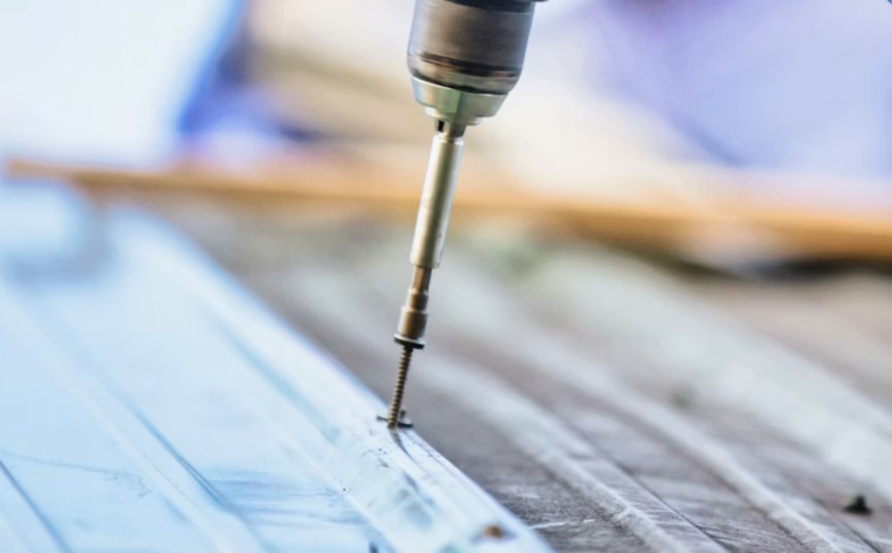 How to Choose the Right Roofing Nail Size for Shingles and Underlayment How to Choose the Right Roofing Nail Size for Shingles and Underlayment